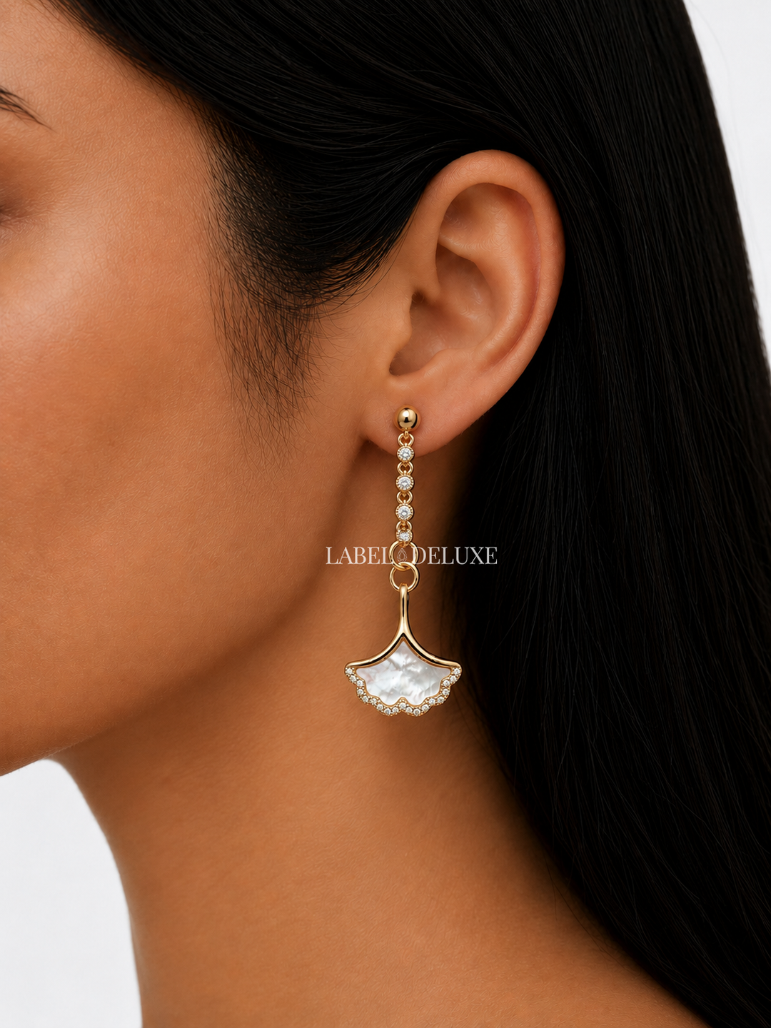 Label Deluxe Collection Earrings HP1123 - Dames Oorbellen - Ginko Mother of Pearl Fantasy - Goud - 3,7 CM