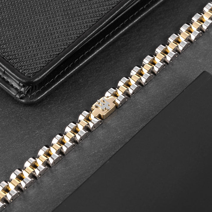 Maserati bracelet JM320AST09 - Heren Armband - ICONIC - Roestvrij Staal - Goudkleurig / Zilverkleurig - 18/21 CM