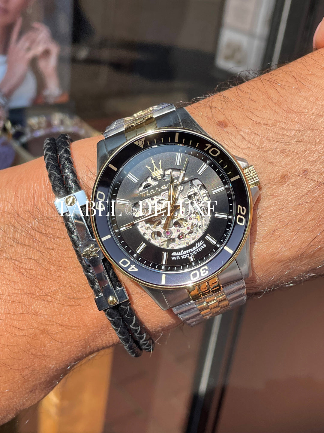 Maserati Sfida R8823140010 automatisch herenhorloge op model