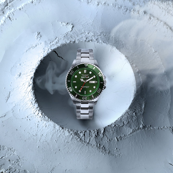 Sector No Limits watch R3223161020 230 Automatic Collection - Herenhorloge - 43 MM - Zilver/Groen