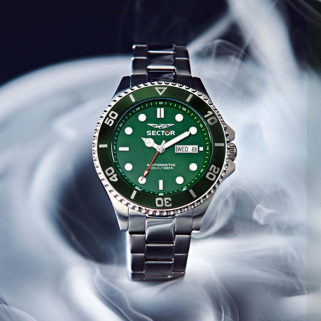 Sector No Limits watch R3223161020 230 Automatic Collection - Herenhorloge - 43 MM - Zilver/Groen