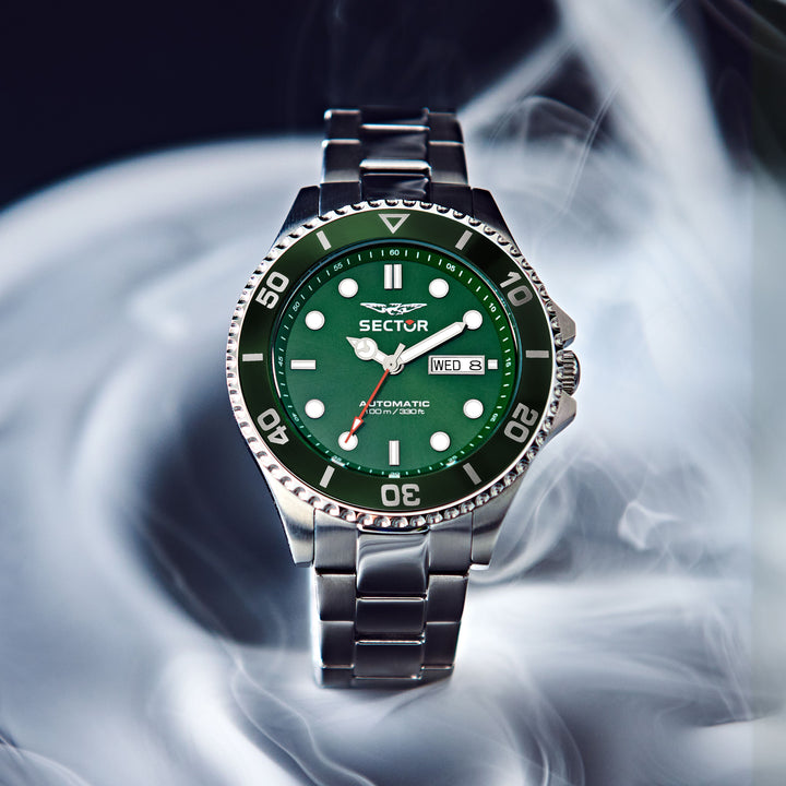 Sector No Limits watch R3223161020 230 Automatic Collection - Herenhorloge - 43 MM - Zilver/Groen