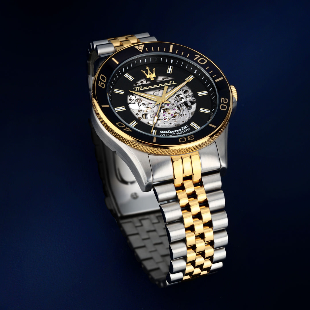 Maserati Sfida R8823140010 automatisch herenhorloge close-up