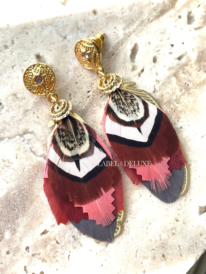 Gas Bijoux 244876_P -  Sao Feathers Mini - Dames oorbellen - paars rood roze 5,5 CM