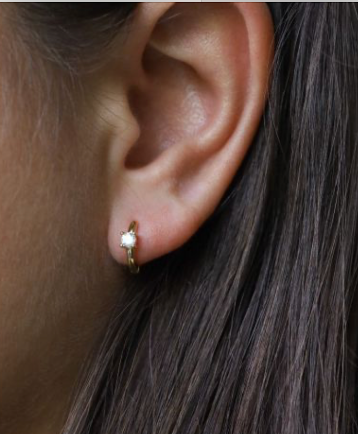 Karma Jewelry oorbellen H53GP - Dames Oorbellen - Hinged Hoops Single Solid Zirconia - Goud - 12 MM