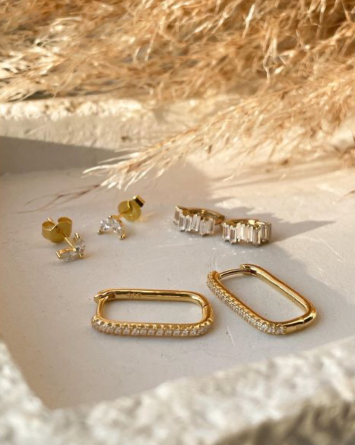 Karma Jewelry Earrings M3178GP - Plain Zirconia Hinged Hoops Round Square - Oorbellen Dames - 925 Sterling Zilver - 14K Gouden Plating - 20 MM