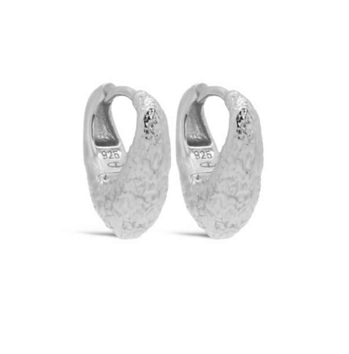 Karma Jewelry earrings H638S - Dames Oorbellen - Hinged Hoops Alma Hammered - Zilver - 1,5 cm