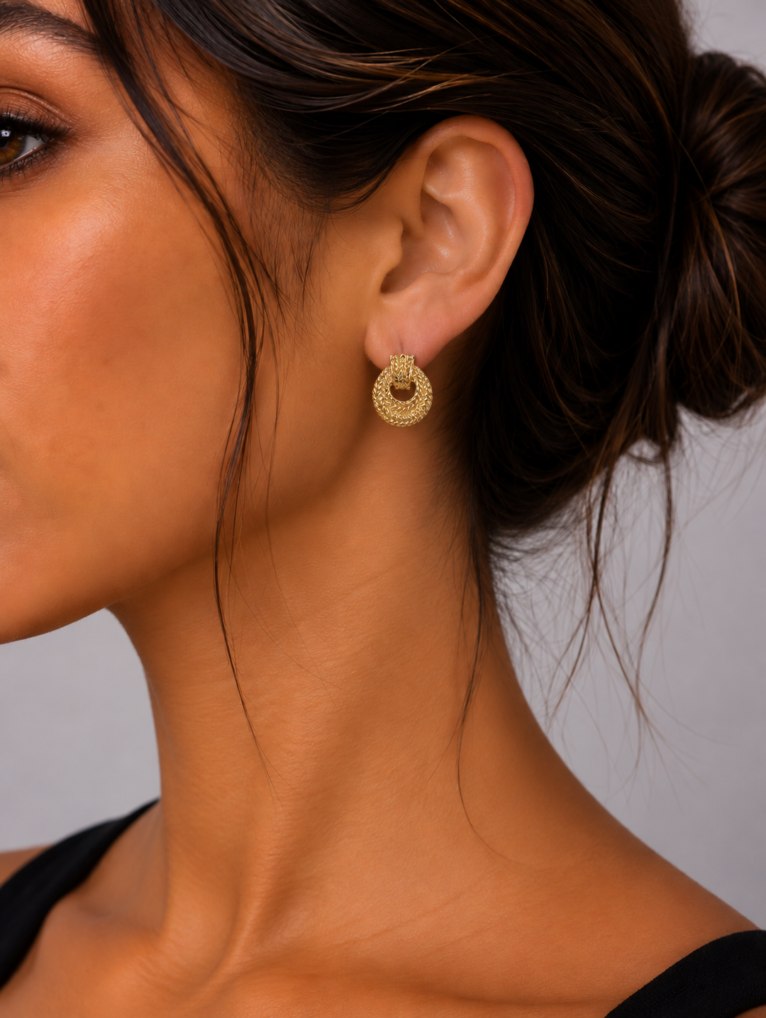 Label Deluxe Bijoux earrings LDLGOknotted01 - Dames Oorbellen - Knotted Earrings - Goud - 1,8 CM
