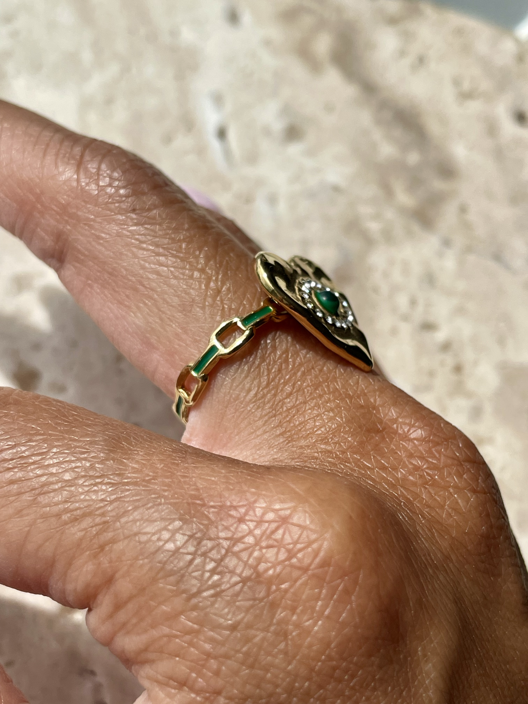Label Deluxe Bijoux ring HE01G - Dames Ring - Heart Eye Green - Goud - Verstelbaar